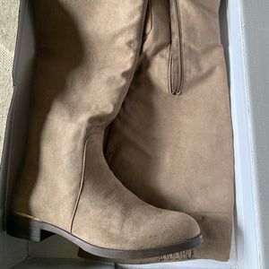 Tan suede knee boots (new)